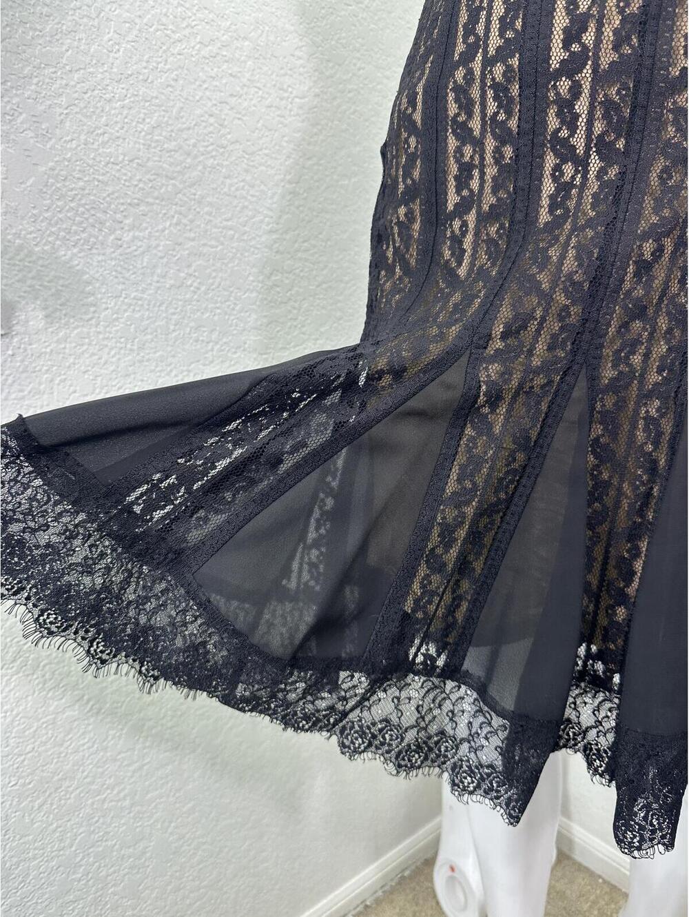 Sz 8P Ann Taylor Loft Black Lace Overlay Nude Flounced Hem Whimsigoth Dark - Picture 3 of 6